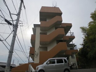 中西マンションの物件外観写真